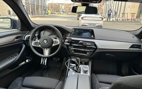 BMW 5 серия, 2019 год, 3 500 000 рублей, 10 фотография