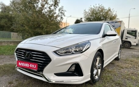 Hyundai Sonata VII, 2019 год, 1 780 000 рублей, 3 фотография