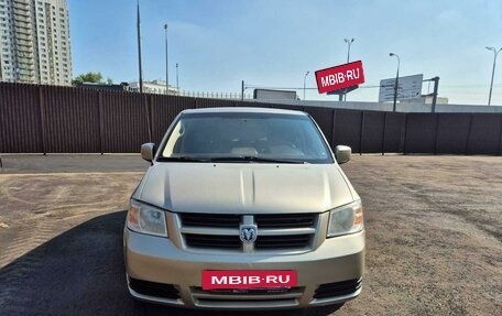 Dodge Caravan V, 2009 год, 1 250 000 рублей, 2 фотография