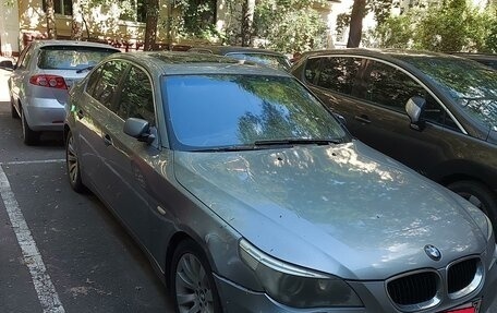 BMW 5 серия, 2005 год, 870 000 рублей, 3 фотография