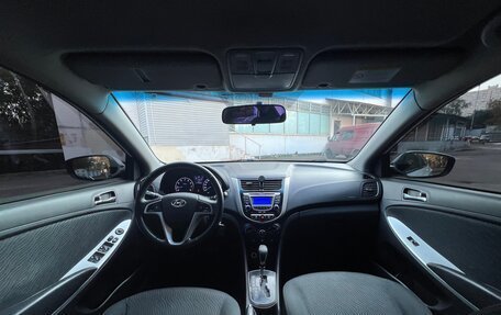 Hyundai Solaris II рестайлинг, 2011 год, 880 000 рублей, 9 фотография