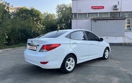 Hyundai Solaris II рестайлинг, 2011 год, 880 000 рублей, 6 фотография