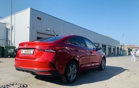 Hyundai Solaris II рестайлинг, 2021 год, 2 450 000 рублей, 3 фотография