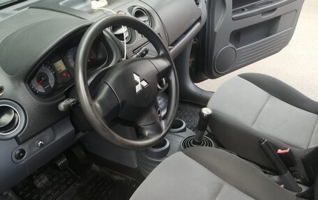 Mitsubishi Colt VI рестайлинг, 2009 год, 440 000 рублей, 21 фотография