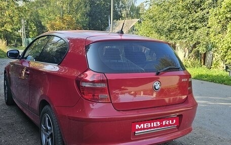 BMW 1 серия, 2011 год, 900 000 рублей, 2 фотография