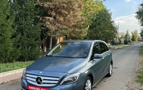 Mercedes-Benz B-Класс, 2012 год, 1 490 000 рублей, 2 фотография