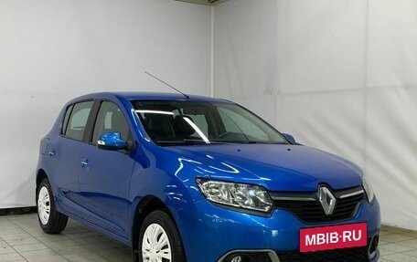 Renault Sandero II рестайлинг, 2016 год, 932 000 рублей, 7 фотография