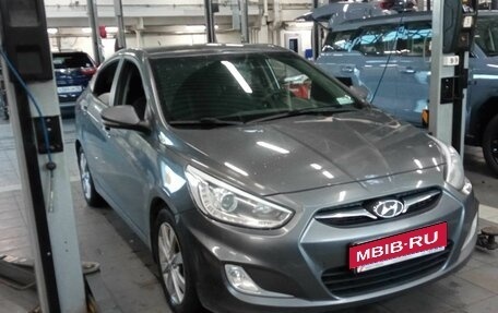 Hyundai Solaris II рестайлинг, 2013 год, 1 026 000 рублей, 2 фотография