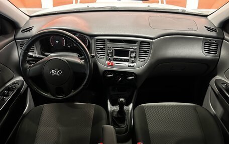 KIA Rio II, 2011 год, 790 000 рублей, 9 фотография