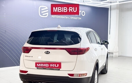 KIA Sportage IV рестайлинг, 2018 год, 2 149 000 рублей, 3 фотография