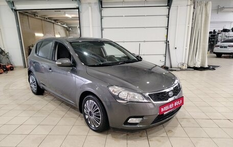 KIA cee'd I рестайлинг, 2012 год, 998 000 рублей, 2 фотография