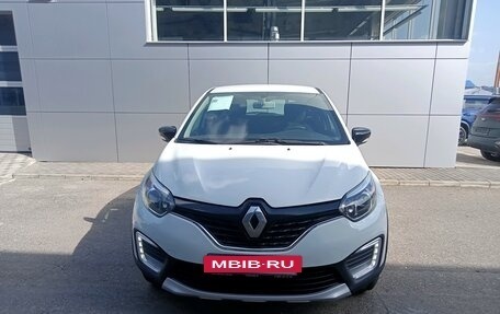 Renault Kaptur I рестайлинг, 2019 год, 1 499 000 рублей, 2 фотография