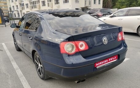 Volkswagen Passat B6, 2006 год, 690 000 рублей, 2 фотография