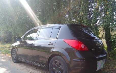 Nissan Tiida, 2010 год, 580 000 рублей, 4 фотография