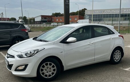 Hyundai i30 II рестайлинг, 2014 год, 1 370 000 рублей, 2 фотография