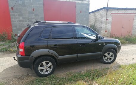 Hyundai Tucson III, 2007 год, 790 000 рублей, 2 фотография