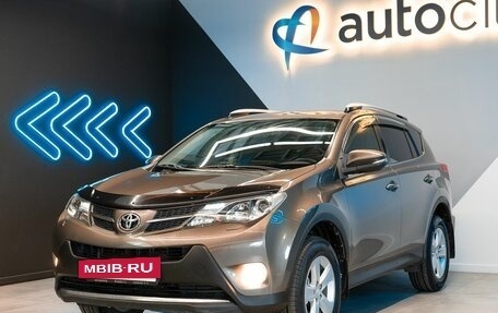 Toyota RAV4, 2013 год, 2 350 000 рублей, 4 фотография