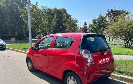 Chevrolet Spark III, 2012 год, 586 000 рублей, 3 фотография