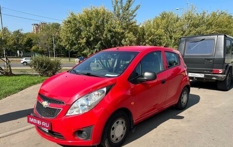 Chevrolet Spark III, 2012 год, 586 000 рублей, 2 фотография