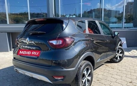 Renault Kaptur I рестайлинг, 2019 год, 1 795 000 рублей, 5 фотография