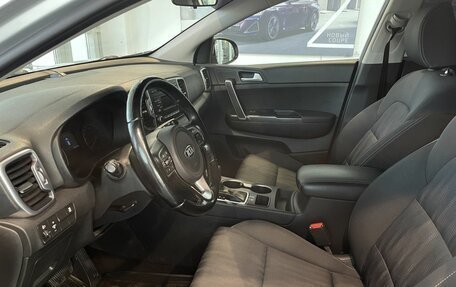 KIA Sportage IV рестайлинг, 2017 год, 2 236 000 рублей, 16 фотография