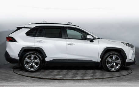 Toyota RAV4, 2020 год, 3 750 000 рублей, 4 фотография