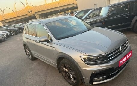 Volkswagen Tiguan II, 2019 год, 3 547 000 рублей, 15 фотография