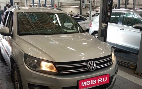 Volkswagen Tiguan I, 2015 год, 1 667 570 рублей, 2 фотография