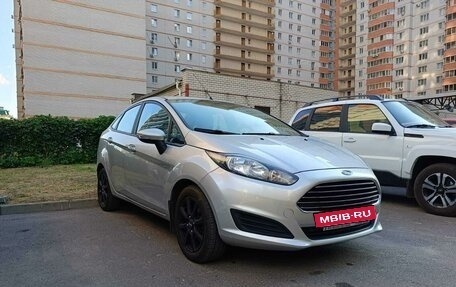 Ford Fiesta, 2015 год, 980 000 рублей, 16 фотография