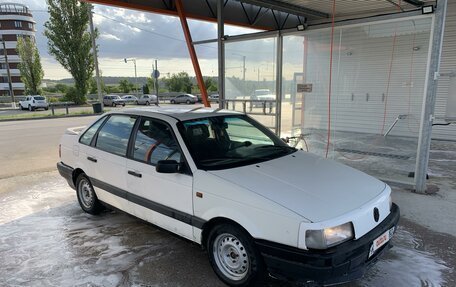 Volkswagen Passat B3, 1993 год, 250 000 рублей, 4 фотография