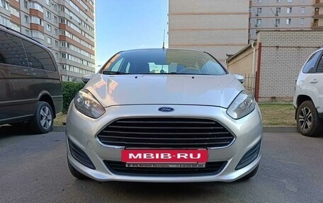 Ford Fiesta, 2015 год, 980 000 рублей, 12 фотография