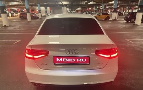 Audi A4, 2015 год, 1 690 000 рублей, 11 фотография