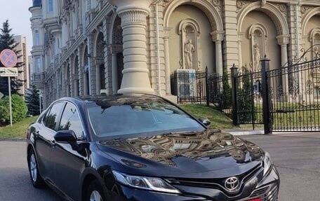 Toyota Camry, 2020 год, 2 700 000 рублей, 13 фотография