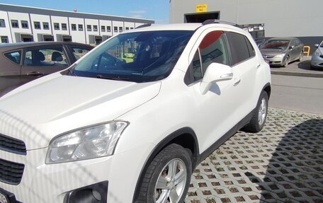 Chevrolet Tracker III, 2015 год, 900 000 рублей, 4 фотография