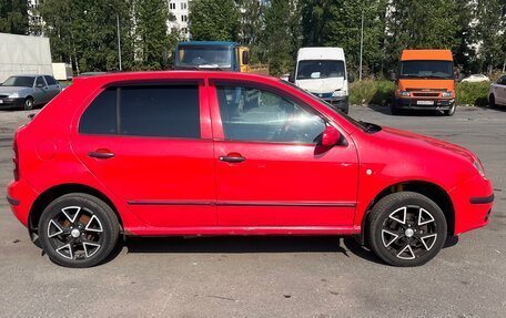 Skoda Fabia I, 2002 год, 375 000 рублей, 2 фотография