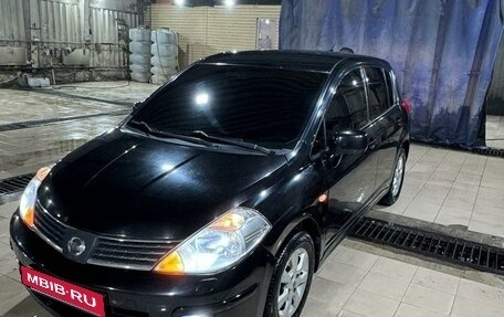 Nissan Tiida, 2010 год, 850 000 рублей, 3 фотография