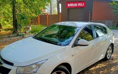 Chevrolet Cruze II, 2013 год, 780 000 рублей, 3 фотография