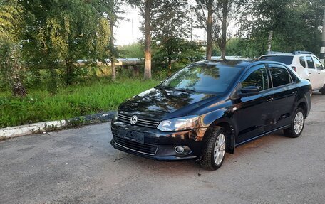 Volkswagen Polo VI (EU Market), 2011 год, 560 000 рублей, 1 фотография