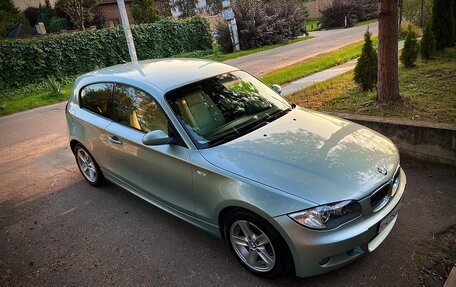 BMW 1 серия, 2008 год, 950 000 рублей, 3 фотография