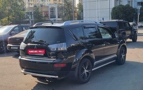 Mitsubishi Outlander III рестайлинг 3, 2007 год, 1 290 000 рублей, 5 фотография