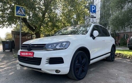 Volkswagen Touareg III, 2010 год, 2 100 000 рублей, 1 фотография