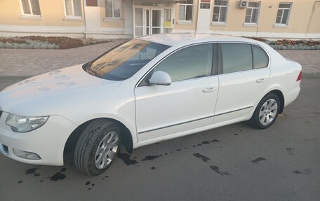 Skoda Superb III рестайлинг, 2012 год, 1 520 000 рублей, 3 фотография