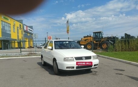 Volkswagen Polo III рестайлинг, 2001 год, 275 000 рублей, 3 фотография