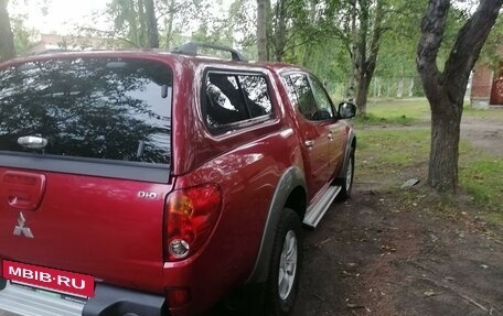 Mitsubishi L200 IV рестайлинг, 2008 год, 1 600 000 рублей, 2 фотография