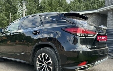 Lexus RX IV рестайлинг, 2020 год, 4 890 000 рублей, 3 фотография