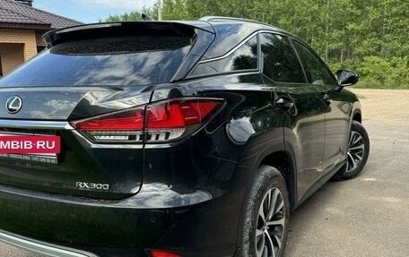 Lexus RX IV рестайлинг, 2020 год, 4 890 000 рублей, 5 фотография