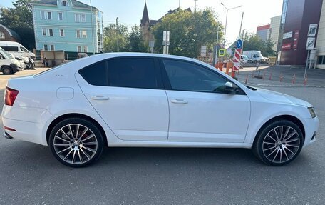 Skoda Octavia, 2019 год, 1 200 000 рублей, 6 фотография