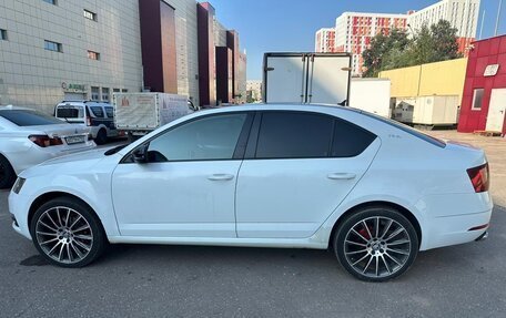 Skoda Octavia, 2019 год, 1 200 000 рублей, 4 фотография