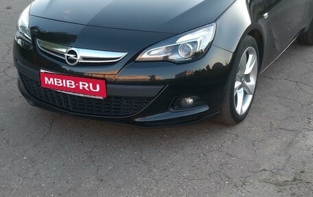 Opel Astra J, 2013 год, 950 000 рублей, 2 фотография