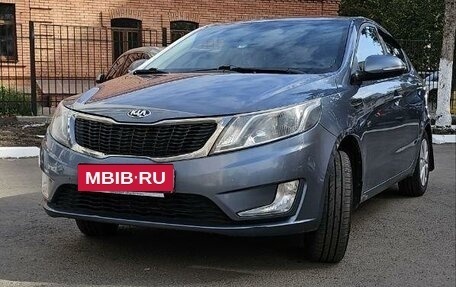 KIA Rio III рестайлинг, 2013 год, 859 000 рублей, 6 фотография